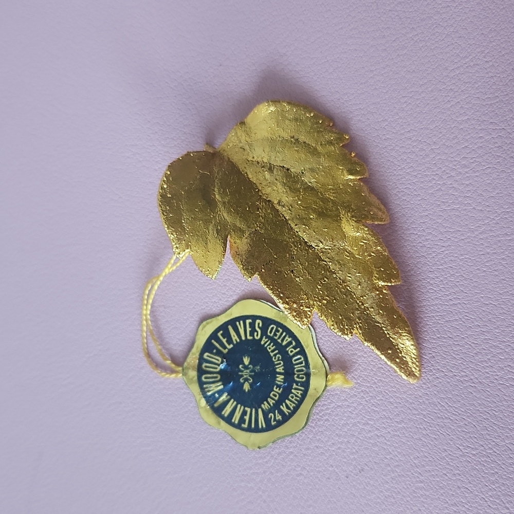 24k Gold Plated Vienna Wood Leaf Brooch